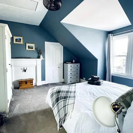Charming 3-Bedroom Maisonnette In Inverness City Centre Exterior photo