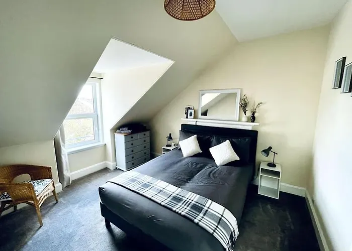Charming 3-Bedroom Maisonnette In Inverness City Centre
