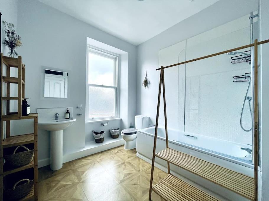 Charming 3-bedroom Maisonnette In Centre Apartment Inverness