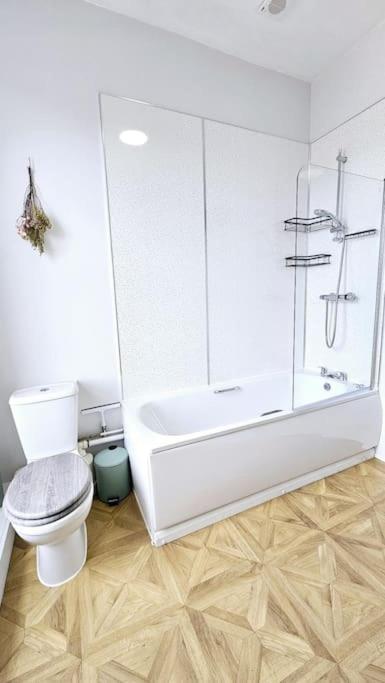 Charming 3-bedroom Maisonnette In Centre *