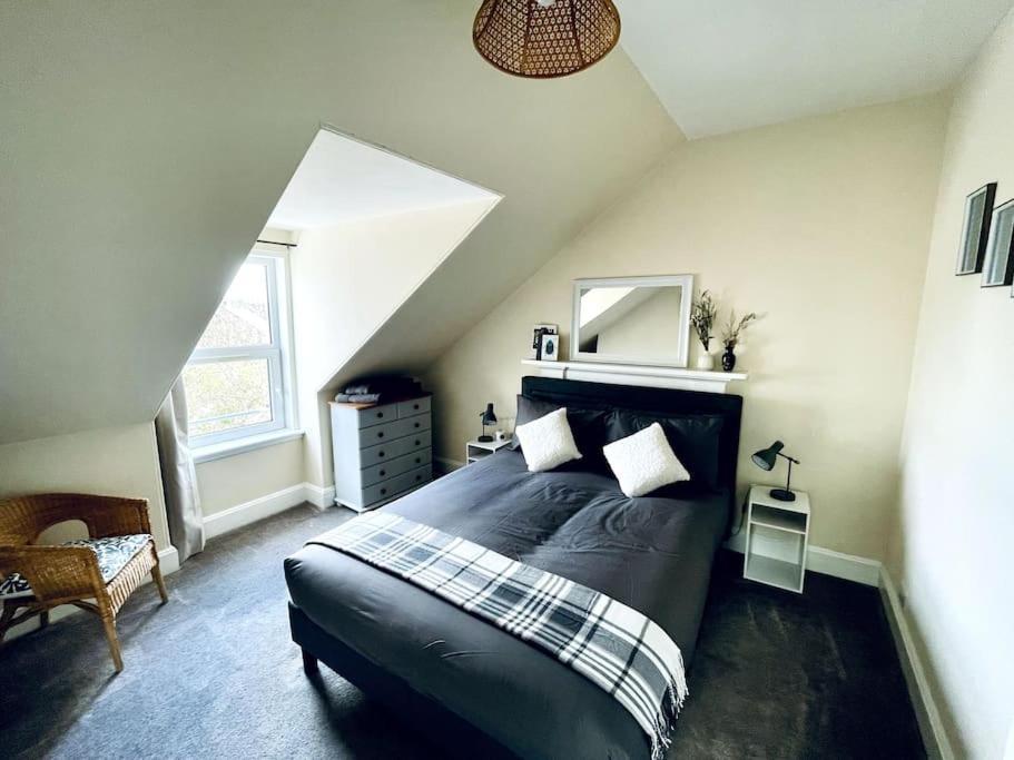 Charming 3-bedroom Maisonnette In Centre * Inverness